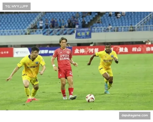 铁人防反定位球战术 邦本宜裕中场梳理显成效